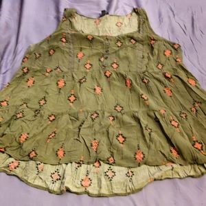 Torrid flowy tank top size 1